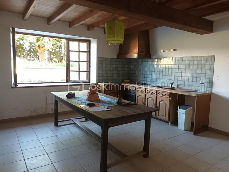 Corps de ferme - 379 m² - 14 pièces