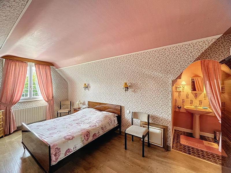 Maison - 164 m² - 7 pièces