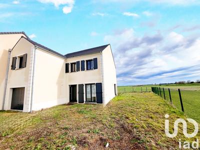 Maison - 140 m² - 6 pièces