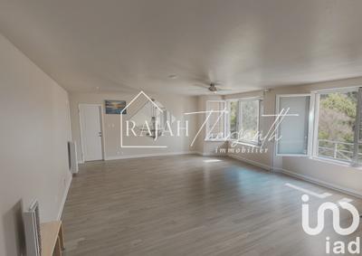 Maison - 197 m² - 6 pièces