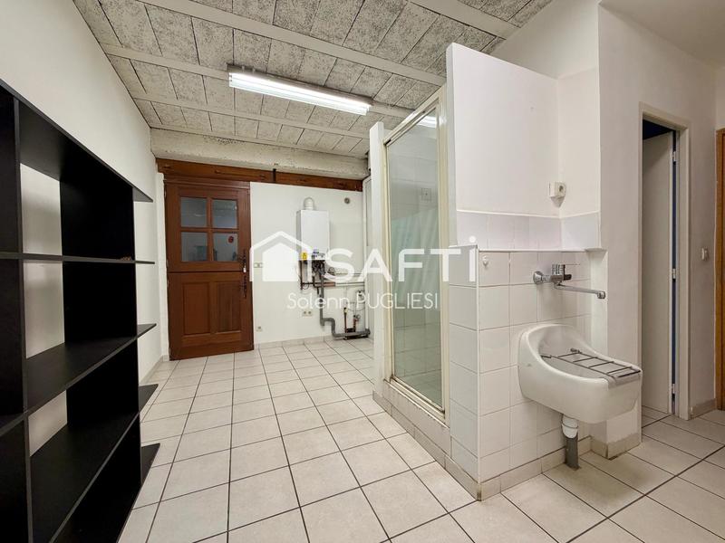 Maison - 140 m² - 6 pièces