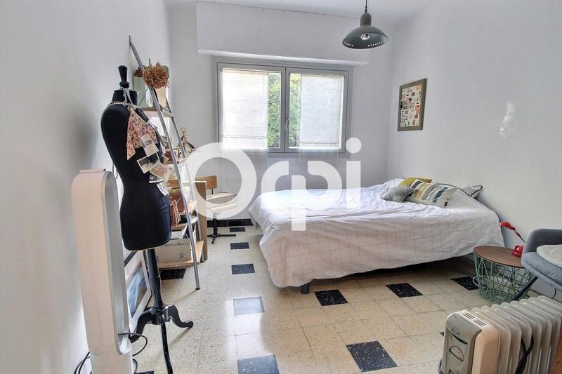 Appartement - 99 m² - 3 pièces
