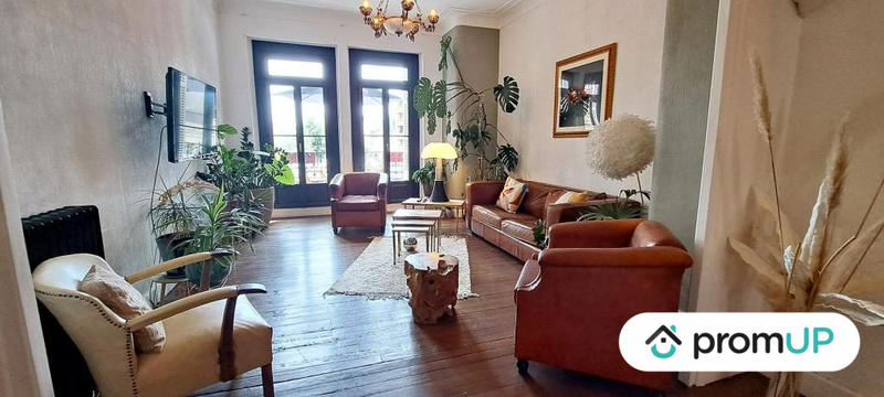 Appartement - 255 m² - 7 pièces