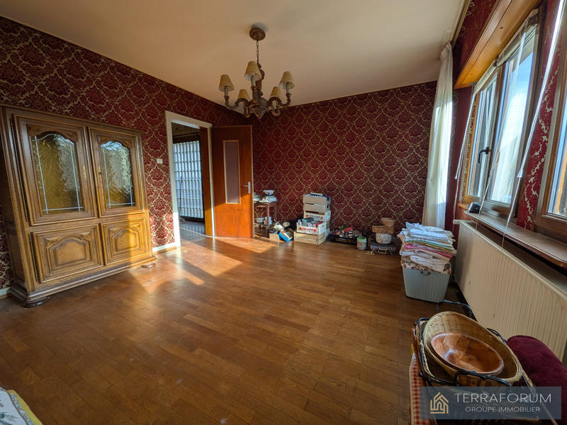 Maison - 105 m² - 6 pièces