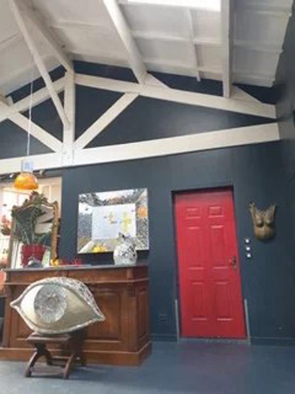 Maison - 305 m² - 7 pièces