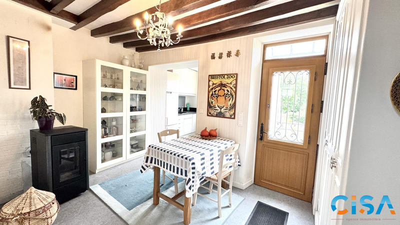 Maison - 80 m² - 5 pièces