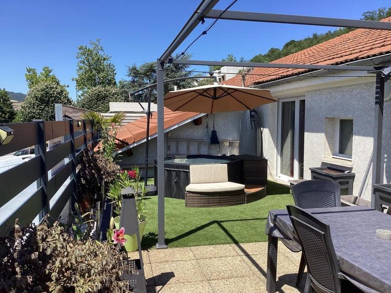 Appartement - 86 m² - 4 pièces