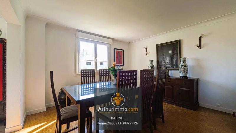 Maison - 271 m² - 9 pièces