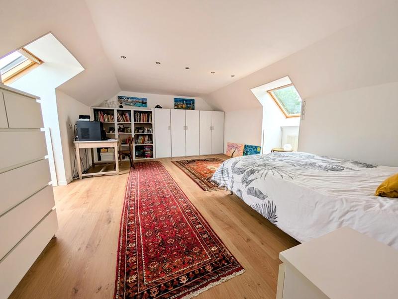 Maison - 152 m² - 6 pièces