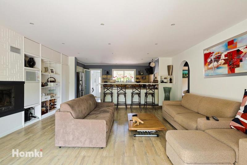 Maison - 140 m² - 4 pièces