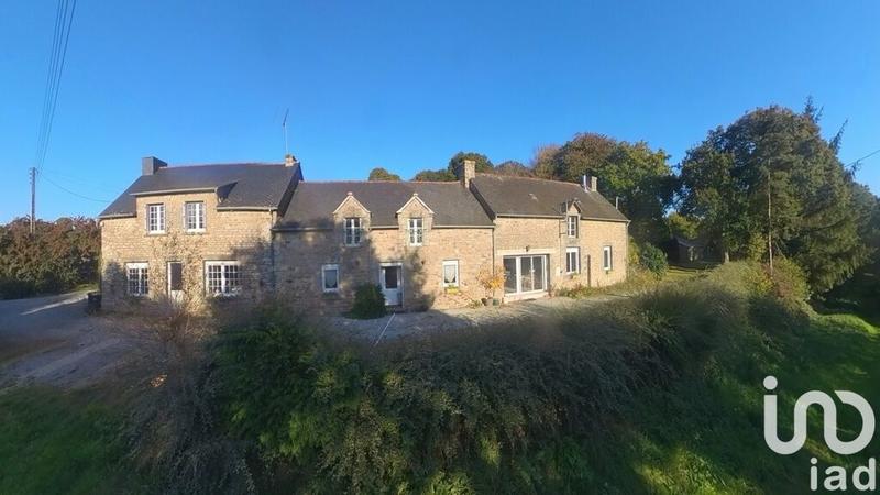 Maison - 215 m² - 11 pièces