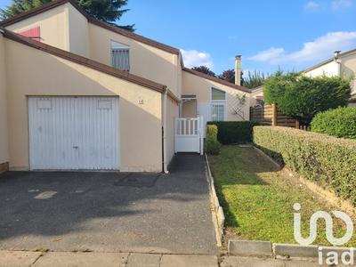 Maison - 95 m² - 4 pièces