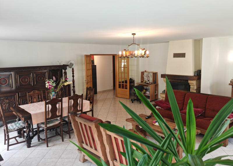 Maison - 140 m² - 4 pièces