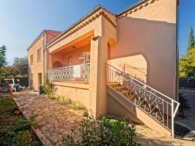 Maison - 132 m² - 6 pièces