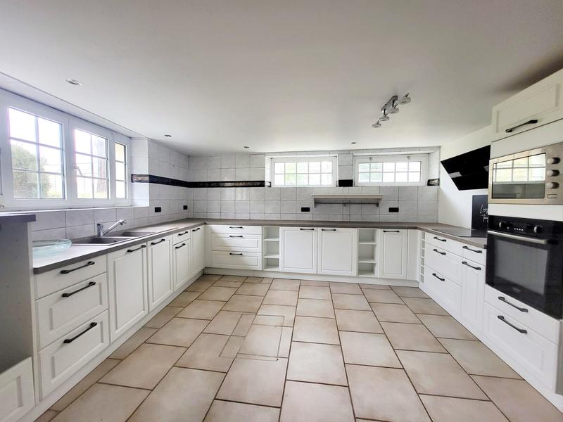 Maison - 293 m² - 5 pièces