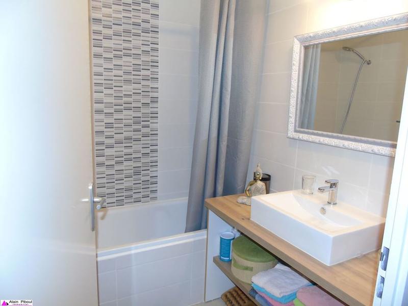 Maison traditionnelle - 105 m² - 5 pièces