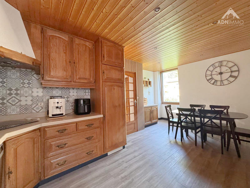 Appartement - 165 m² - 4 pièces