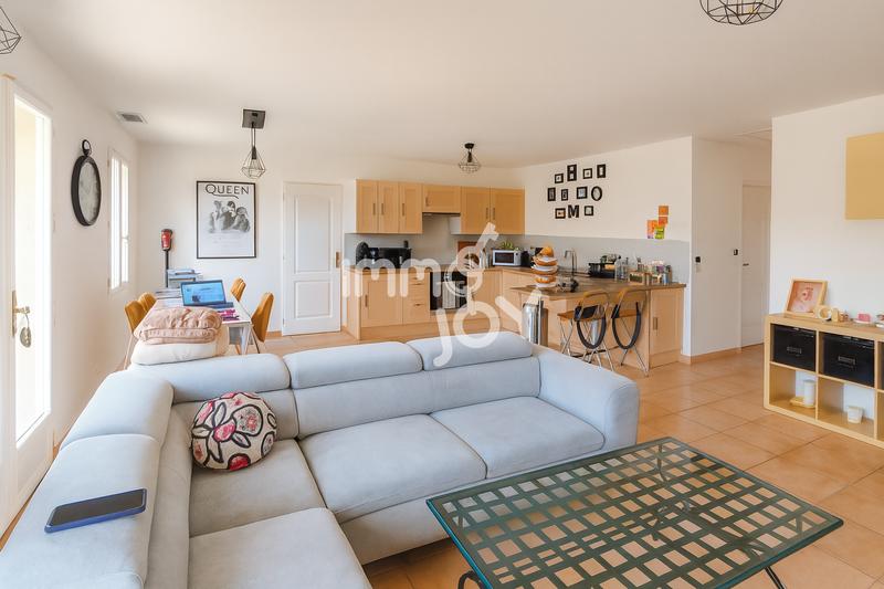 Maison - 75 m² - 3 pièces