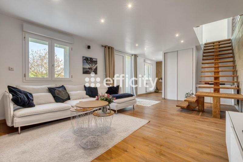 Maison - 188 m² - 6 pièces