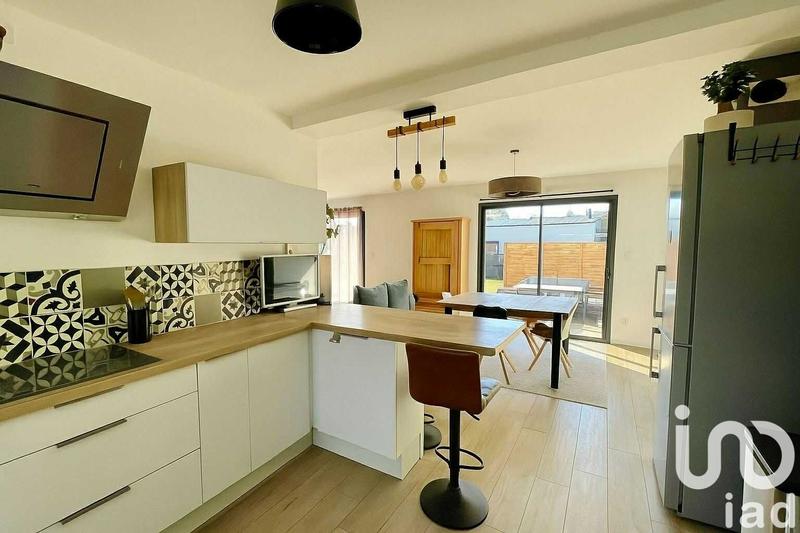 Maison - 127 m² - 6 pièces