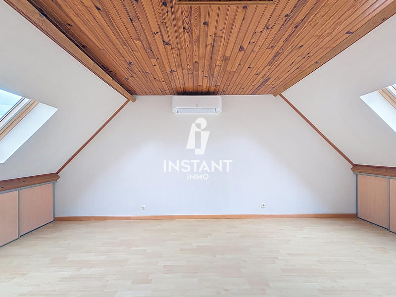 Maison - 104 m² - 5 pièces