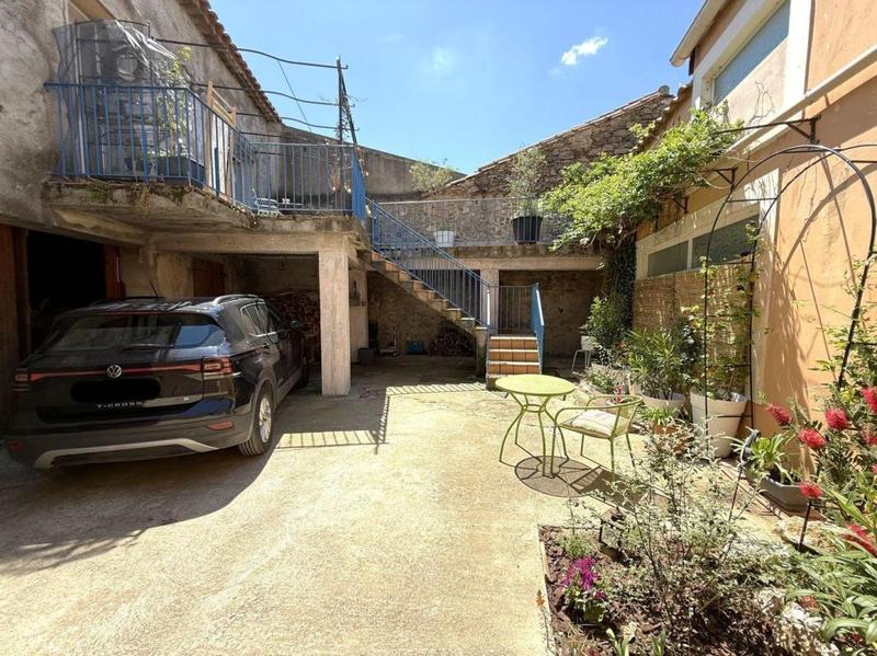 Maison - 170 m² - 7 pièces