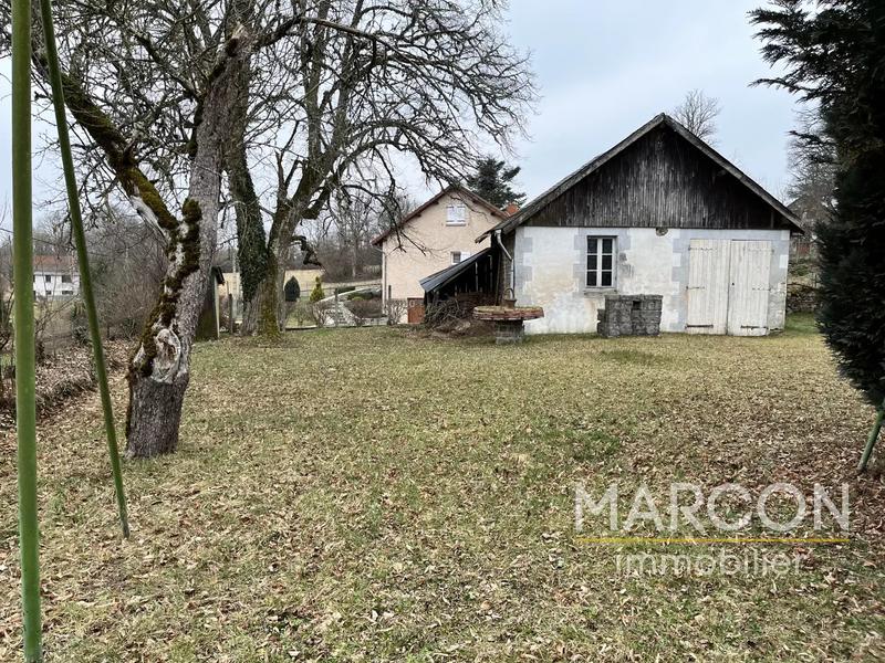 Maison - 265 m² - 10 pièces