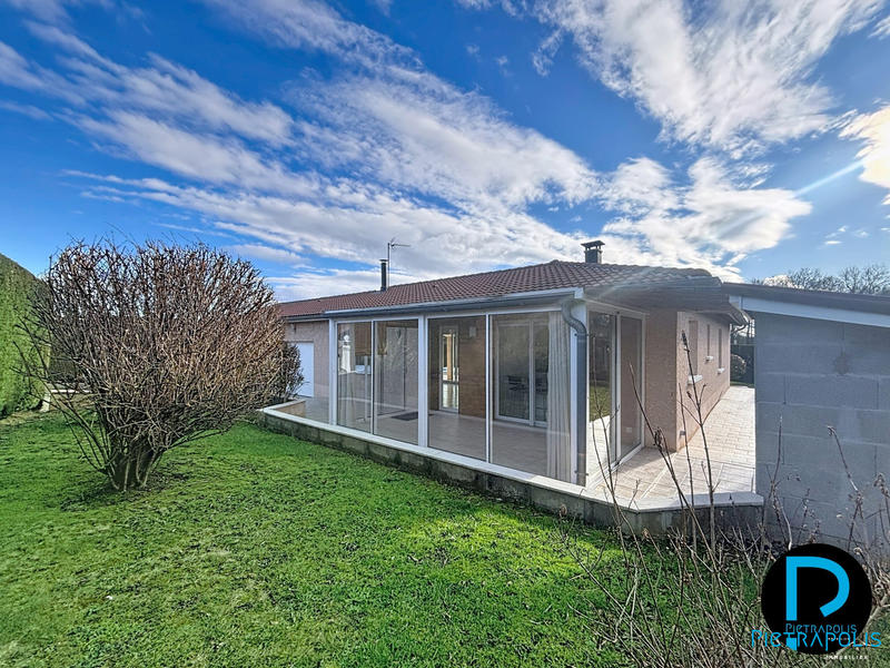 Maison - 94 m² - 5 pièces