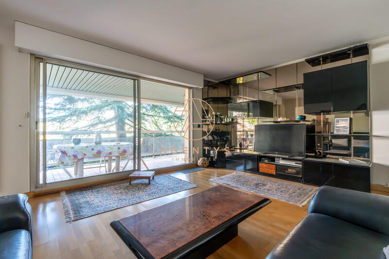 Appartement - 132 m² - 5 pièces