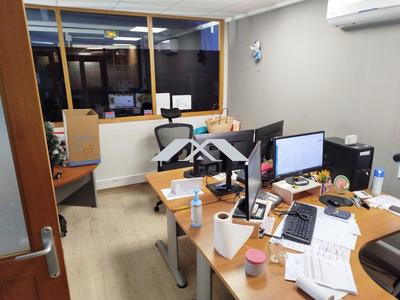 Local commercial - 180 m²