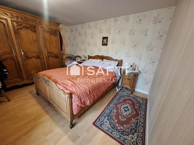 Maison - 96 m² - 6 pièces