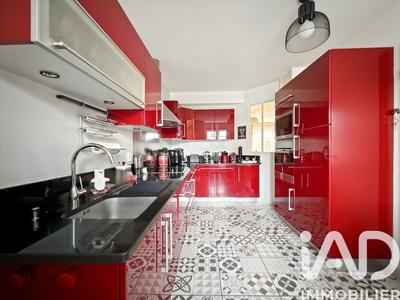 Maison - 144 m² - 6 pièces