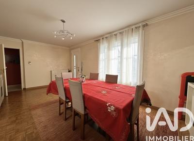 Maison - 115 m² - 5 pièces