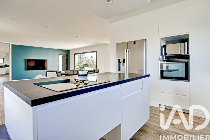 Maison - 142 m² - 5 pièces