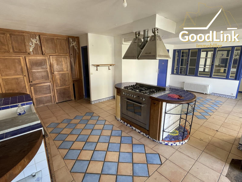 Maison - 150 m² - 5 pièces