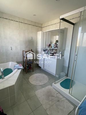 Maison - 150 m² - 5 pièces