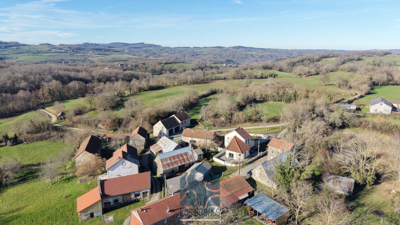 Maison - 150 m² - 4 pièces