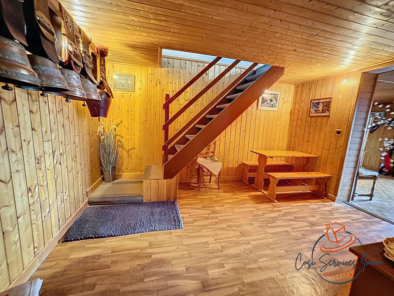 Maison - 180 m² - 5 pièces