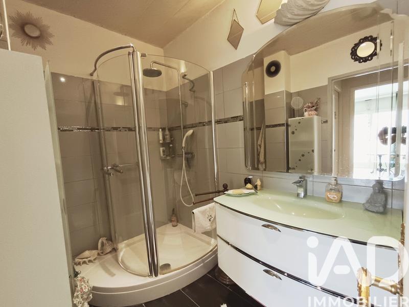 Appartement - 81 m² - 4 pièces