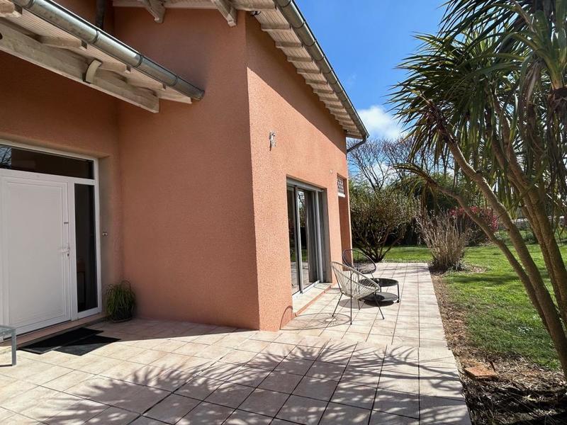 Propriété - 131 m² - 5 pièces