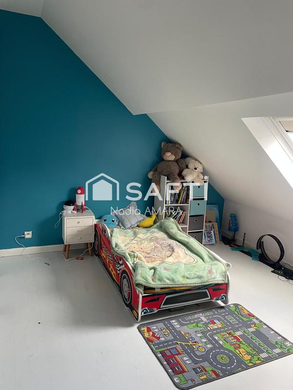 Maison - 90 m² - 6 pièces