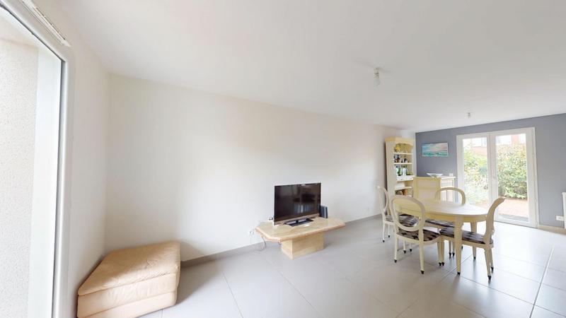 Maison - 91 m² - 4 pièces