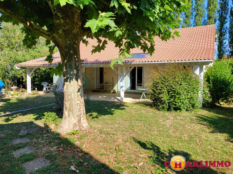 Maison traditionnelle - 92 m² - 5 pièces