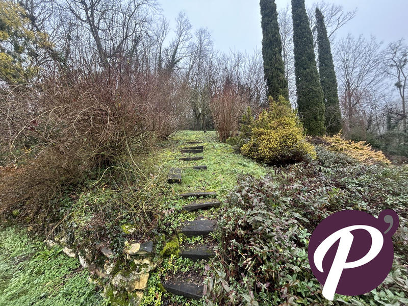 Maison - 200 m² - 6 pièces