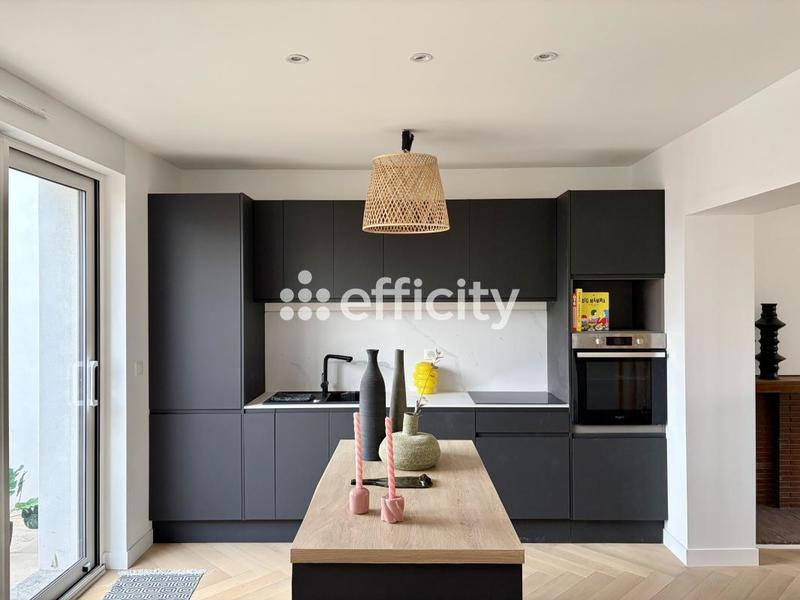 Maison - 126 m² - 5 pièces