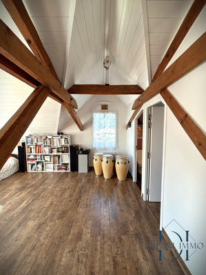 Maison - 162 m² - 5 pièces