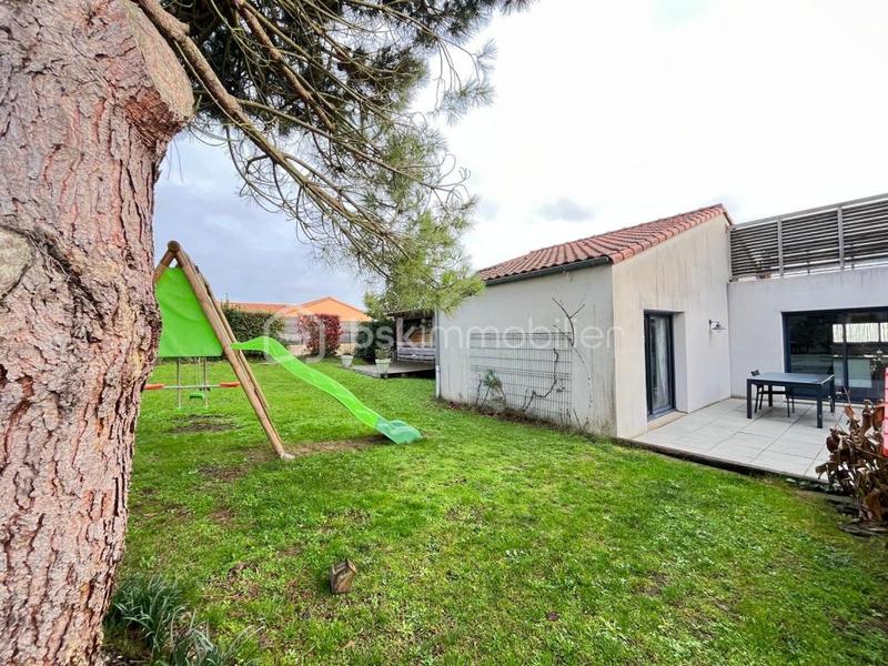 Maison en pierre - 172 m² - 6 pièces