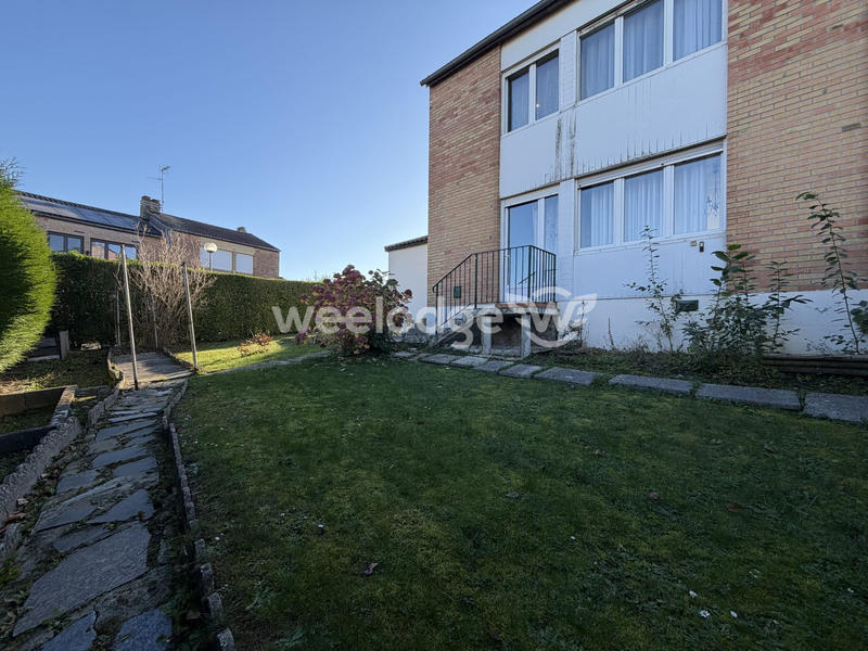 Maison - 93 m² - 4 pièces