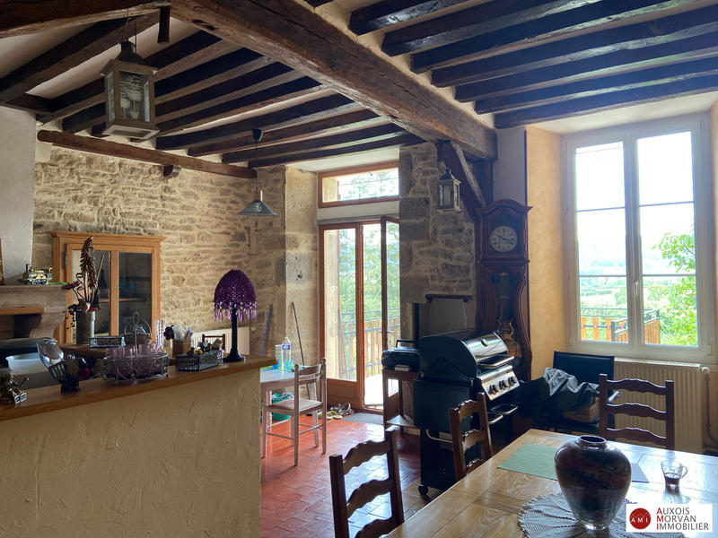 Maison ancienne - 194 m² - 6 pièces