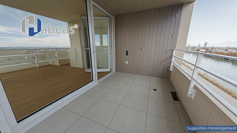 Appartement - 93 m² - 4 pièces